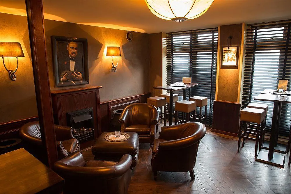 Hotel Chariot Aalsmeer